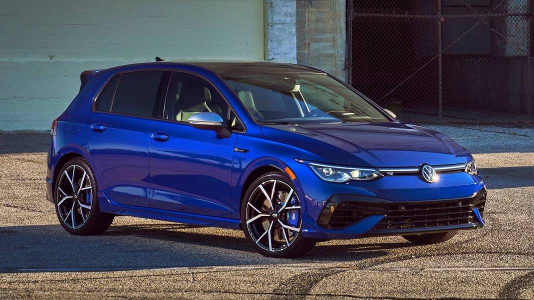Volkswagen Jetta: Unleash Joyful Journeys|http://www.hohocar.com