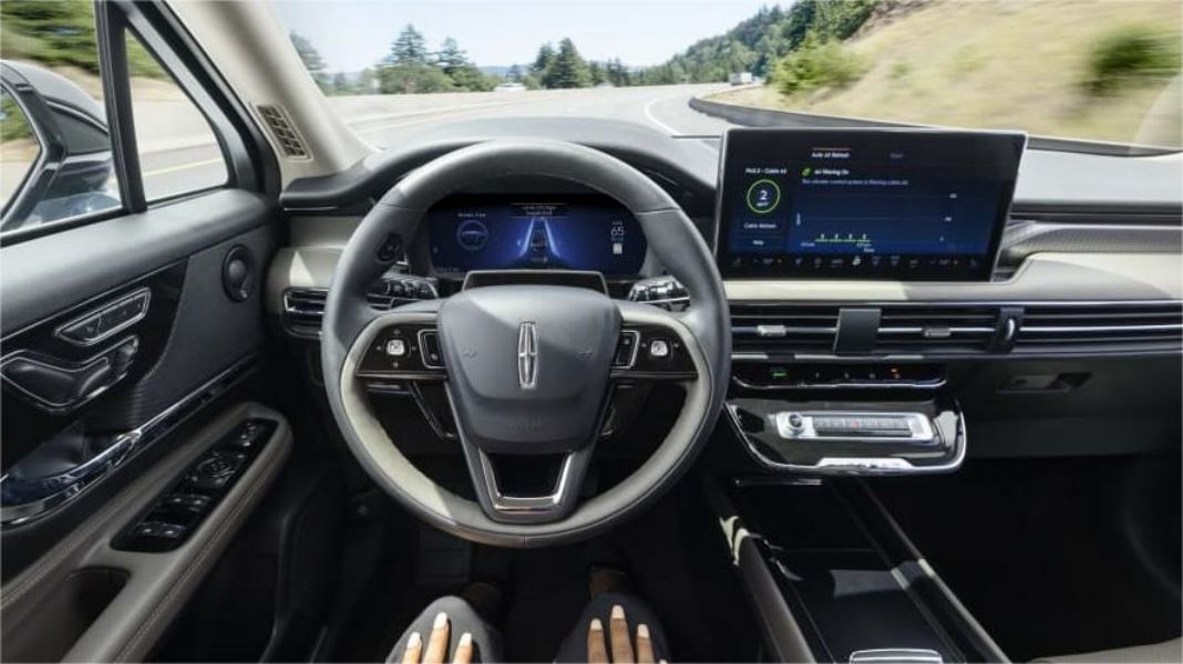 Four cars that can free your hands!|http://www.hohocar.com